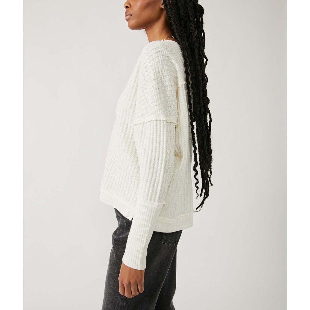 NWOT FREE PEOPLE New Magic Thermal size Large in color Bones / cream - Picture 3 of 13